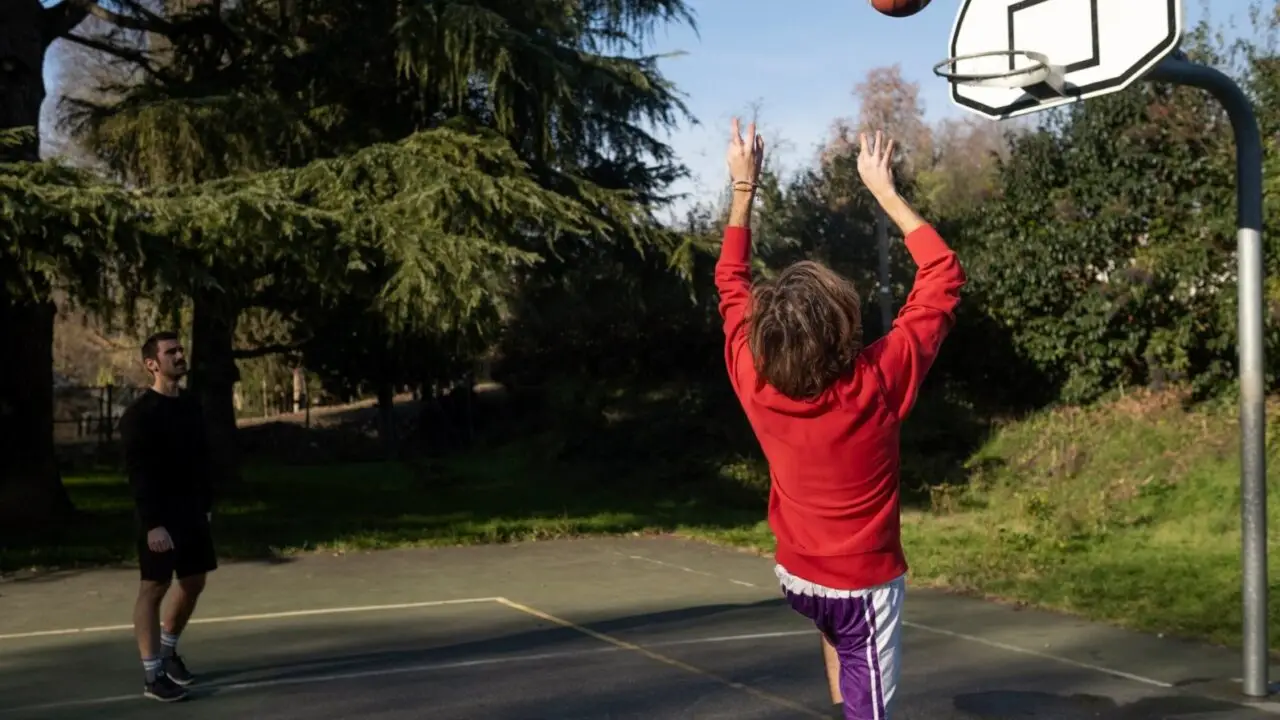 3 Reasons to Ensure Your Kids Play Sports Such as Basketball on a Regular Basis This Summer