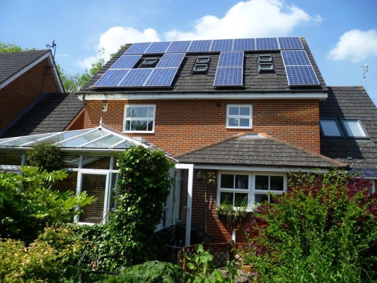 how-many-solar-panels-can-i-fit-on-my-roof-aik-designs