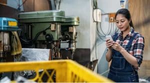 Safety Tips For Using Cellphones in Factories