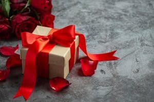 Anniversary Gift Market